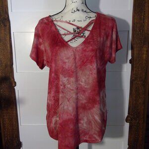 Justify Women's Tie-Dye Shirt Large